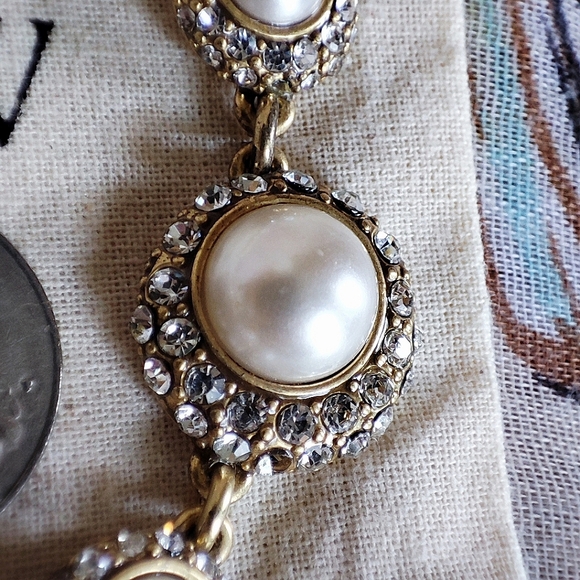 J. Crew Signed Oxidized Brass Faux Pearl Rhinestone Lifesaver Clasp Necklace EUC - Picture 9 of 10